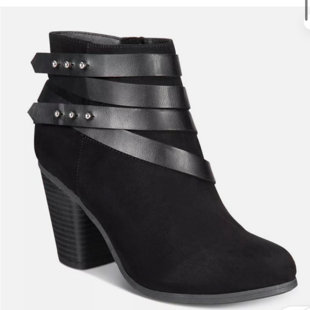 Black Booties 🖤 Size 10